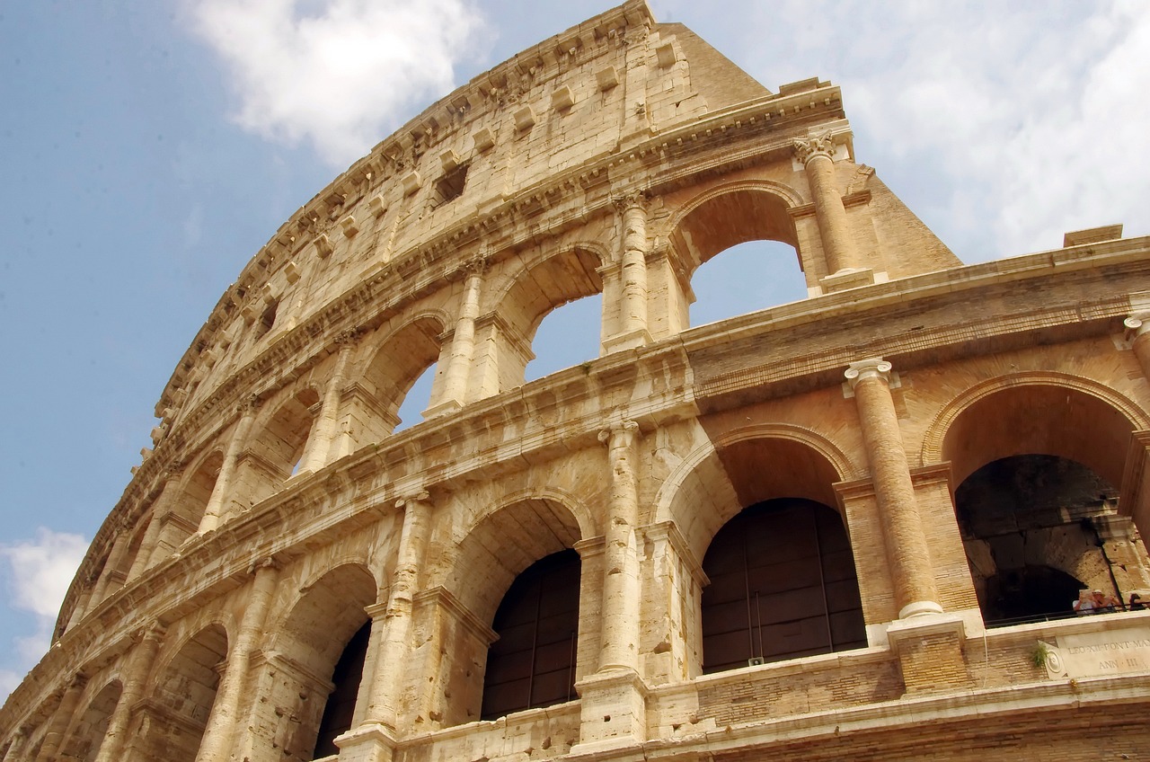 italy, rome, coliseum-2478805.jpg